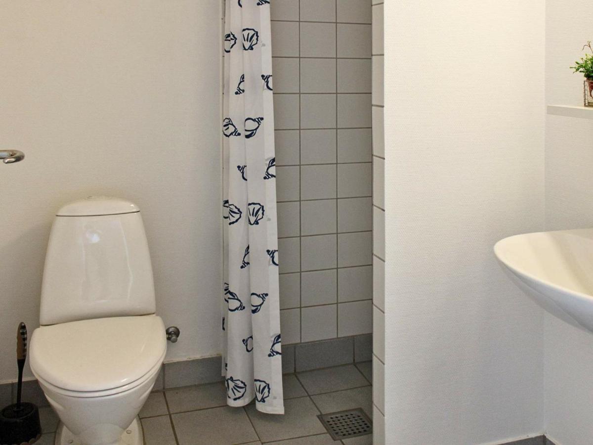 6 Person Holiday Home In H Jer Emmerlev Bagian luar foto